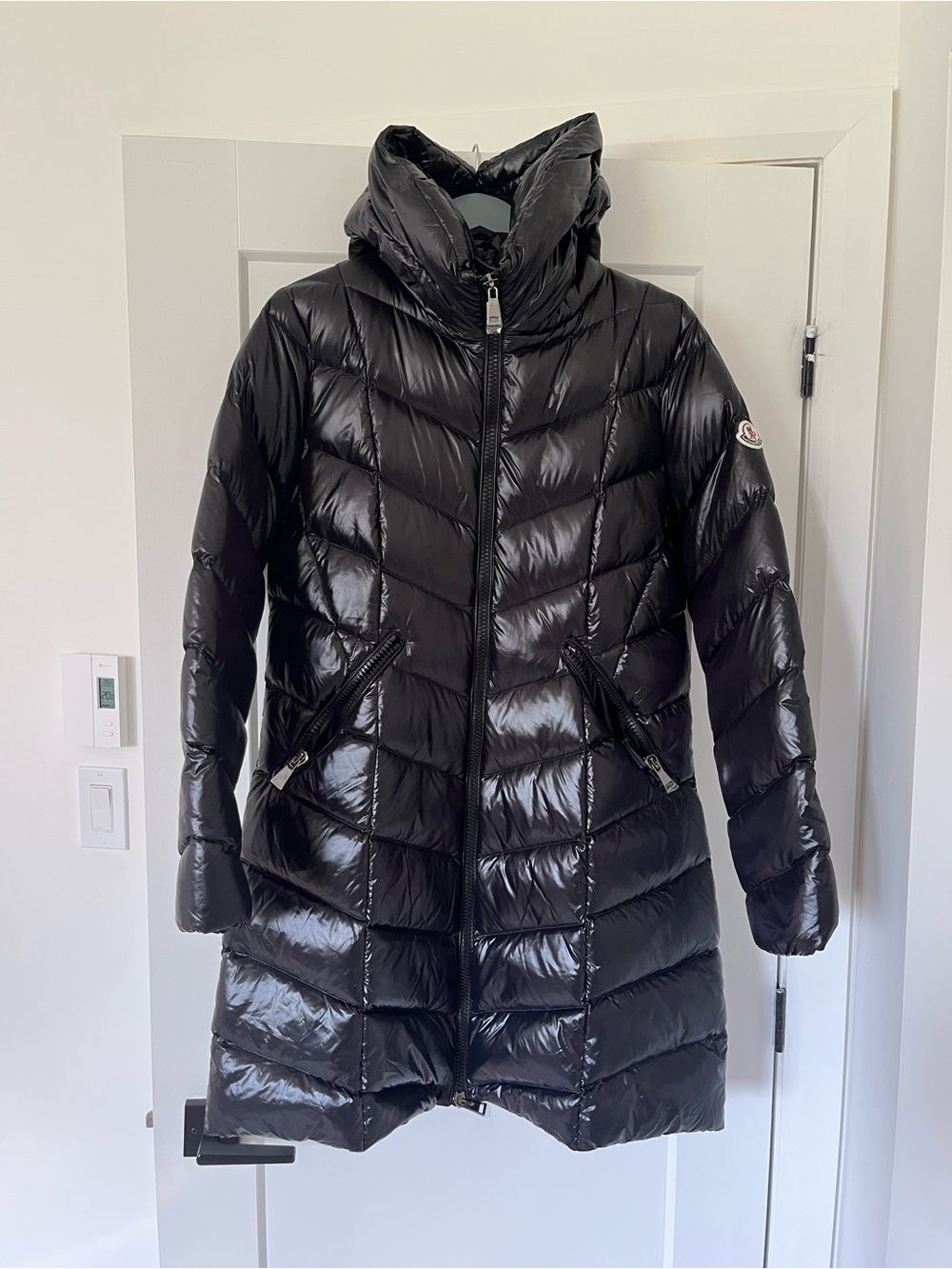 Moncler Black Shiny MARUSSE Hooded Mid-Length Down Jacket